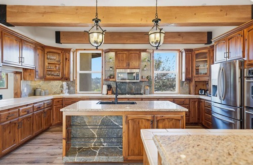 Escondido House | Private 3-Acre Retreat -Pool, Casita & Lemon Grove
