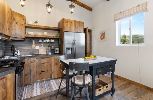 Escondido House | Private 3-Acre Retreat -Pool, Casita & Lemon Grove