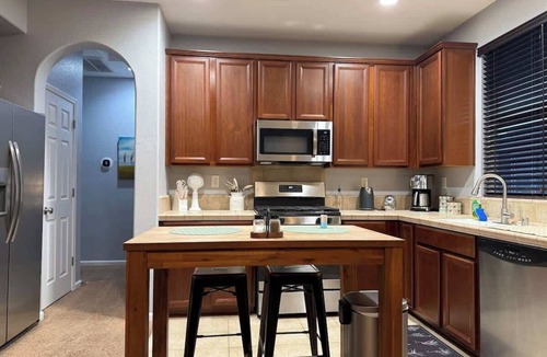 Modesto Condo | Private Loft with Attached Garage