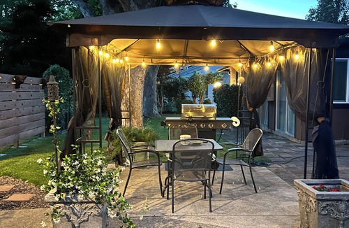 Cascade House | Private Modern Entertainment Getaway