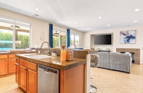 Terra Lago House | Private Pool + Firepit | Mins to Coachella + Golf + La Quinta | Casa Campo