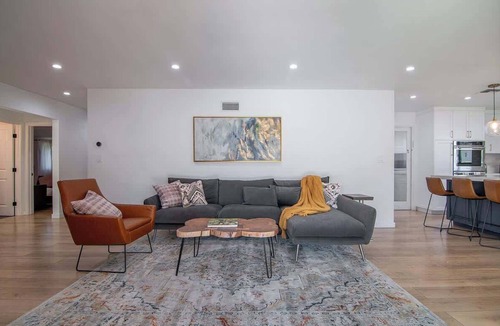 Valley Glen House | Private Pool · Remodeled Los Angeles Home