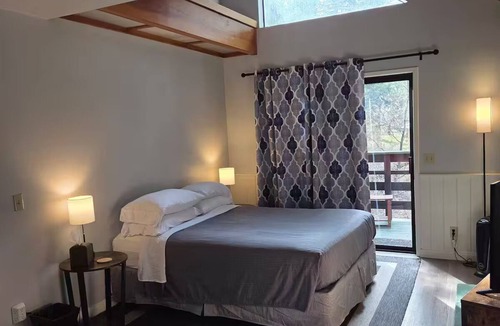 Idyllwild Cabin | Quaint Studio in Idyllwild