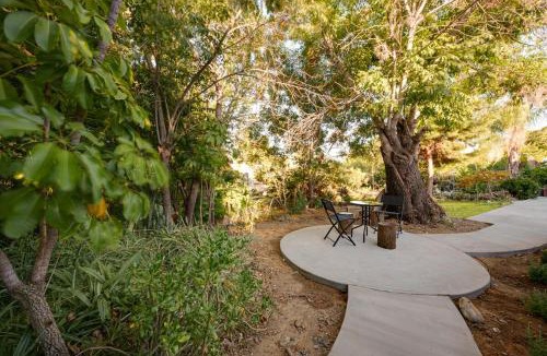 South San Gabriel Apartment | Quiet and Central 1bed1bath House, Nature Retreat