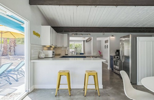 Racquet Club Estates House | Quintessential Midcentury Modern Alexander House