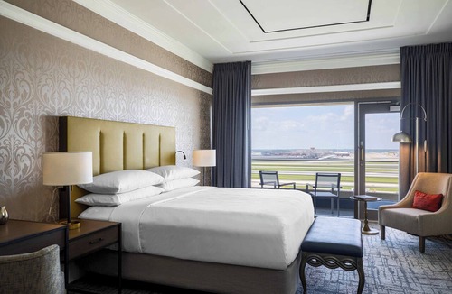 Church Street Hotel | Renaissance Concourse Atlanta Airport Hotel