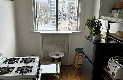 Waterfront Apartment | Roaring 20s Revival, a Historic Downtown Vintage Condo