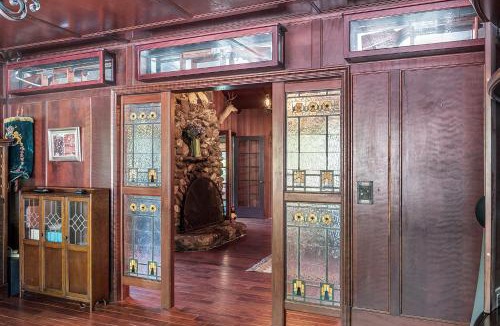 Hacienda House | Rocktop Lodge