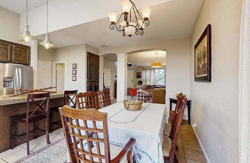 Santa Rosa House | Santa Rosa 3BR home near wineries — fenced yard, dogs welcome