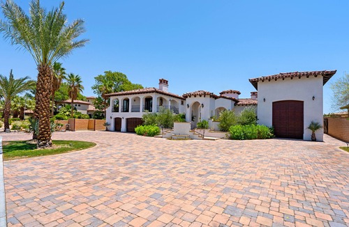 Bermuda Dunes House | Secluded 7BR-9BA Gated Estate! Salt Water River Pool! Golf, LGJacuzzi,Pool-house