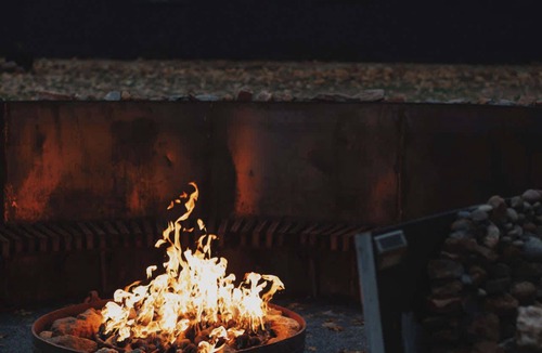 Dunlap Cabin | Secluded rustic 2-bedroom cabin on nature retreat