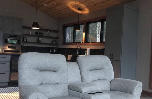 Boulder Creek House | Serene 3-bedroom country house perfect for a relaxing Boulder Creek getaway