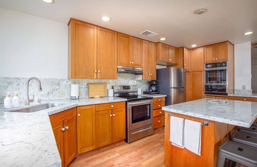 Kaweah House | Serene Riverfront Home · Hot Tub + Private River Access – Just 150 Yards Away