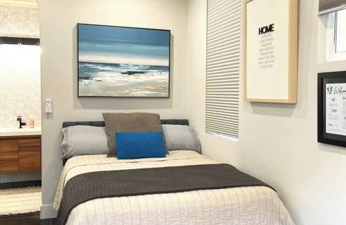 Chula Vista Apartment | Serenity by the Lake. Beautiful neighborhood I short walk to lake and trails