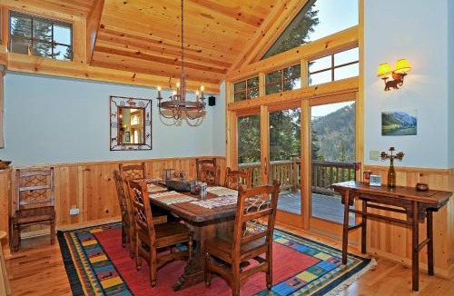 Olympic Valley House | Sierra Crest at Palisades Tahoe - Secluded Luxury 5BR 5 BA w Wood Fireplace