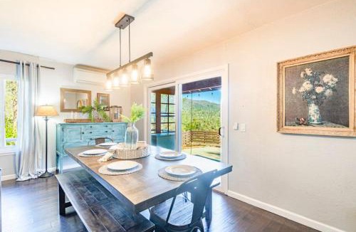 North Fork House | Sierra Vista by Willowbend Creek and waterfalls, Sleeps 16, with Hot tub, Play Yard, Arcade