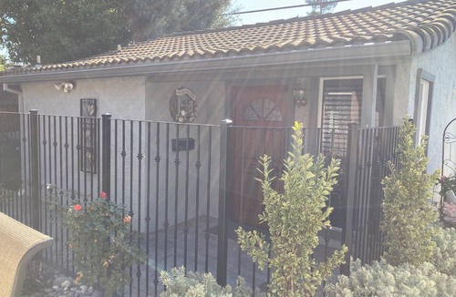 Santa Clara Cottage | Soothing cottage in the heart of Silicon Valley.