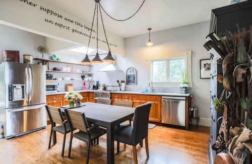 Glen Park House | Spacious 3BR/2.5BA Glen Park home with patio