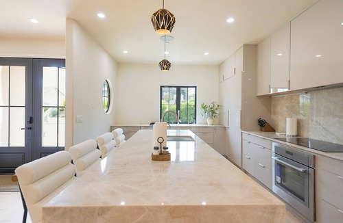 Northwest San Pedro House | Spacious 4-bedroom house in fantastic San Pedro with AC