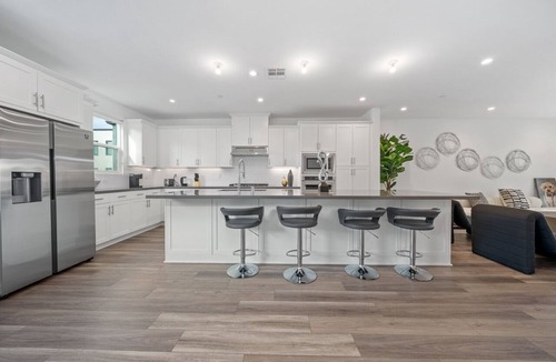 Santa Ana House | Spacious 4-bedroom house with AC, WiFi in beautiful Santa Ana