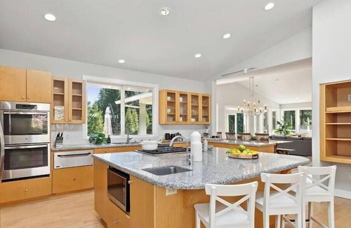 Occidental House | Spacious 4BR country retreat nestled in redwoods and apple orchard