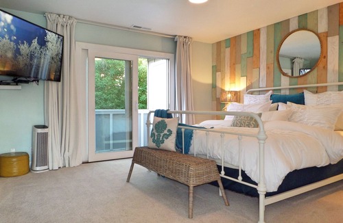 Seabright House | Spacious CLEAN Updated Home. Luxury Amenities