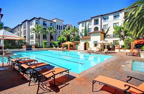 Downtown San Jose Apartment | Spacious Luxury 3BR Downtown.Huge Balcony