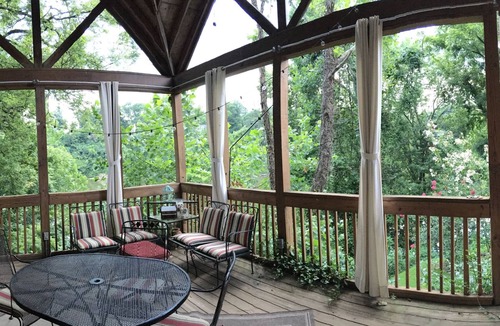 Pennington Bend House | Spacious Riverfront! 3 Miles Opryland, 10 Min Downtown Nashville