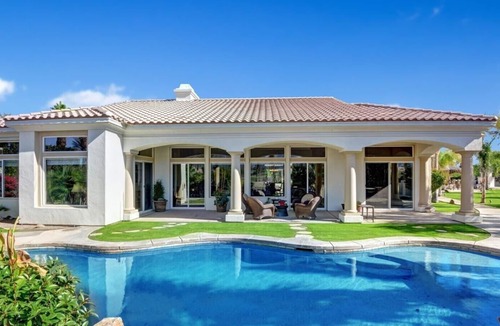 La Quinta House | Spectacular 4 bed home on huge lot with palapa and mountain views permit #227668