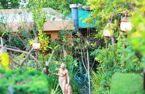 Los Feliz Villa | Spectacular views 3-bedroom villa with pool and gardens in walkable Los Feliz