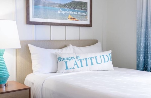 Lakeside Park Hotel | Stay in a Spacious Rooms Near Tahoe's Local Landmarks & Dinings | Pets Allowed