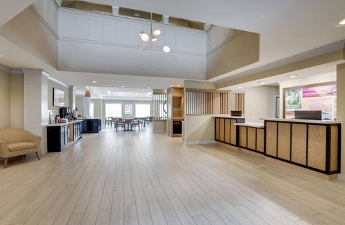San Jose Hotel | Stay In great Shape! Minutes to Levi's Stadium, Pet Friendly + Free Breakfast!