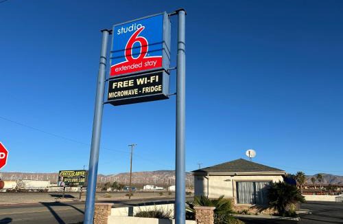 Mojave Hotel | Studio 6 Mojave, CA - Airport