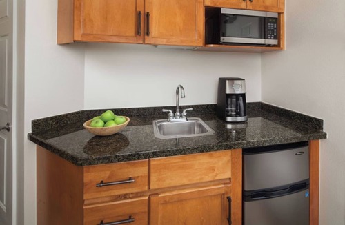 Palm Desert Villa | Studio w/Kitchenette at Shadow Ridge Villages