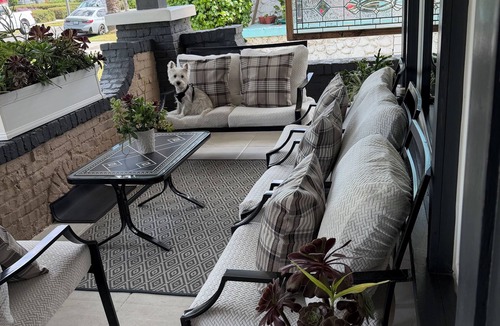 Los Angeles House | Stylish Central LA Retreat – Minutes from Museums & Stadiums for FIFA & SB LXI!