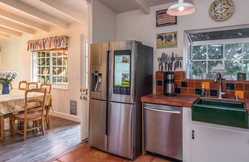 Hatton Fields House | Sunny Side of the Street