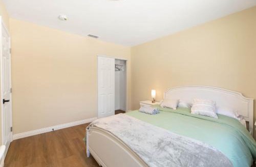Hacienda Heights House | Sunny Spanish Villa Pool Parking & Privacy