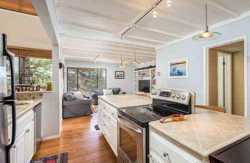 Zephyr Cove House | Tahoe Family Retreat, private community, near Lake, beach, pool,town,trails max8