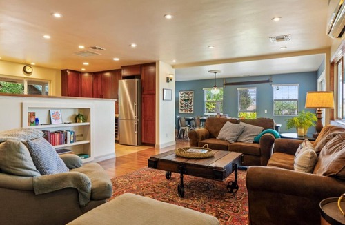 Paso Robles House | Thacher Vineyard Retreat- 23 acres-2 miles from Downtown Paso Robles