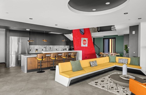 Malibu House | The Aviator; Sweeping Ocean Views Above The Clouds