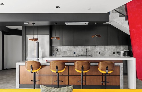 Malibu House | The Aviator; Sweeping Ocean Views Above The Clouds