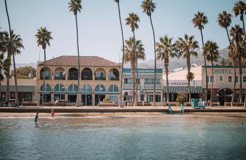 Avalon Hotel | The Edgewater