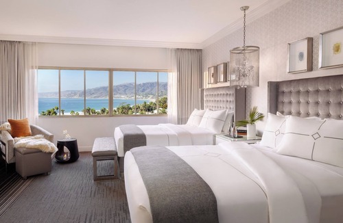 Wilshire Montana Hotel | The Huntley Hotel