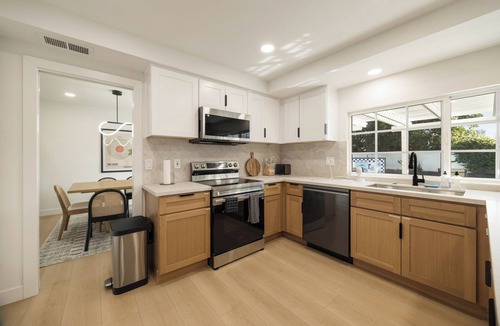 Mission Viejo House | The Lysanda Villa