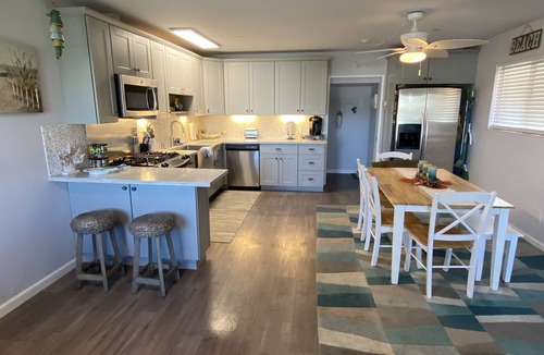 Cayucos House | The perfect beach get away! Couple minute walk to the beach!