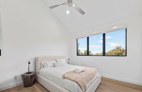 The Flats House | The Royal Oak Estate Guest House