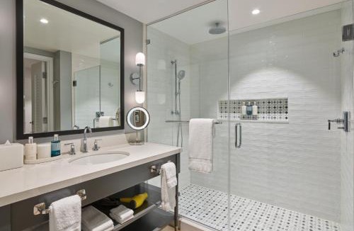 Townsite Resort | The Seabird Ocean Resort & Spa, Part of Destination Hotel by Hyatt