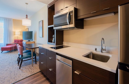 Agoura Hills Hotel | TownePlace Suites by Marriott Agoura Hills