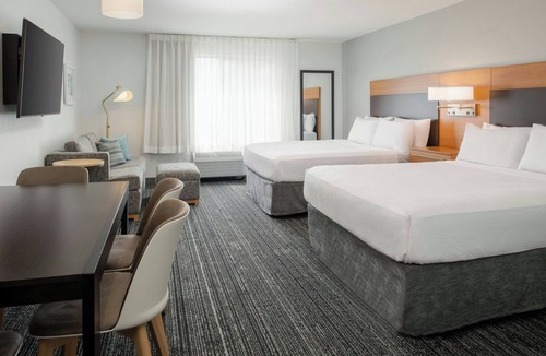 Redding Hotel | TownePlace Suites Redding