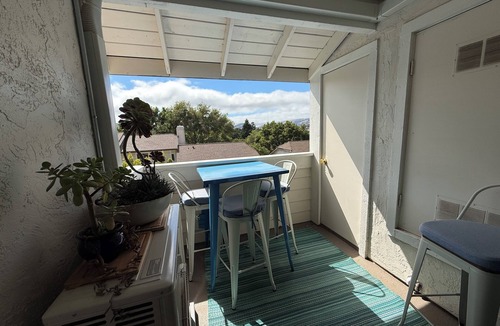 San Rafael Condo | Tranquil 1-bedroom condo with AC, pool and hot tub on a quiet hillside